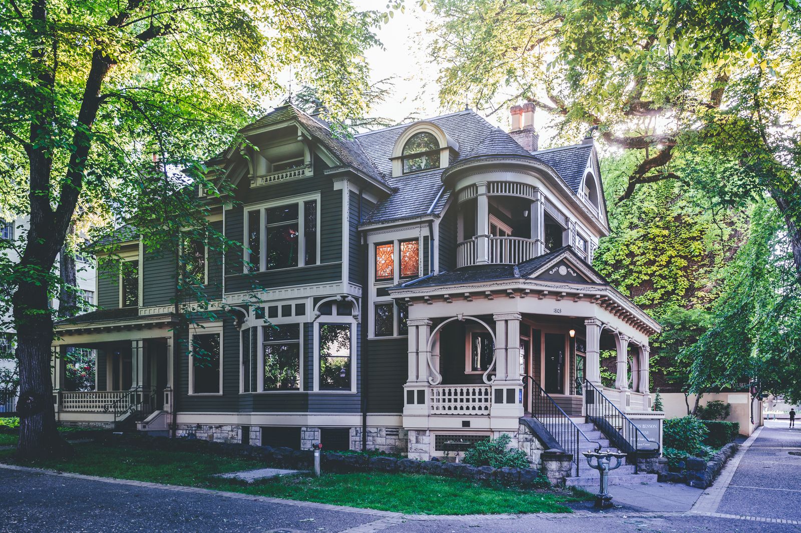 Residential street in Multnomah Village, Portland